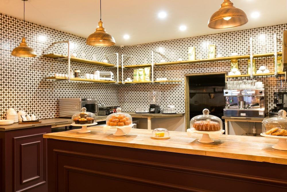 Belvilla Ilford Hill Hotel London Extérieur photo